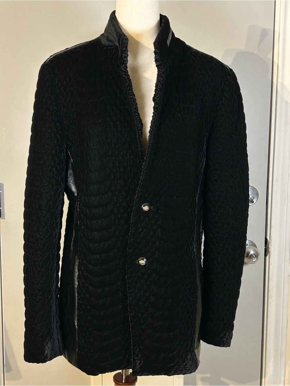 Vintage Men's Korean Black Velvet Faux Leather Mock Neck Jacket Statement Blazer